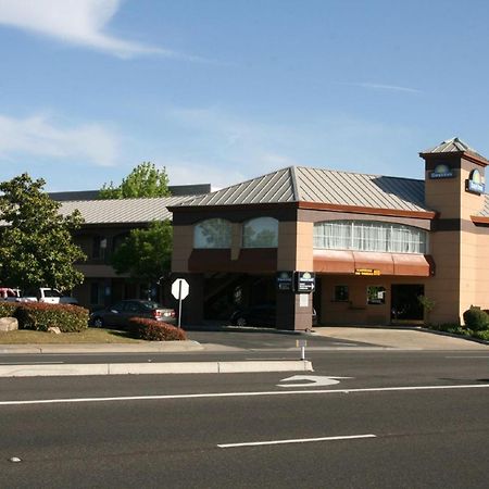 Days Inn By Wyndham Rocklin/Sacramento Ngoại thất bức ảnh