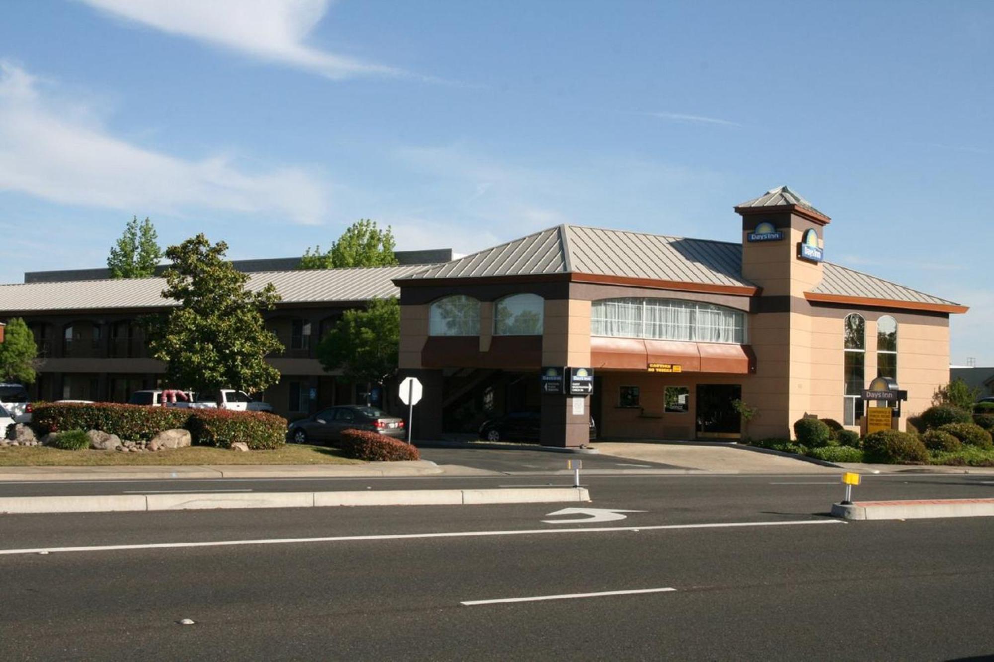 Days Inn By Wyndham Rocklin/Sacramento Ngoại thất bức ảnh