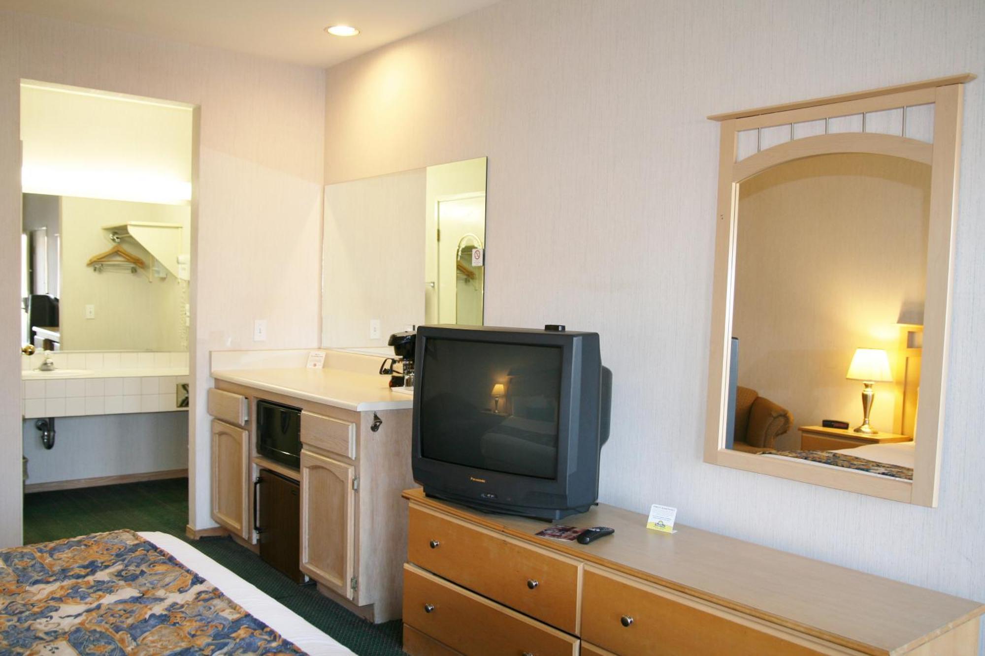 Days Inn By Wyndham Rocklin/Sacramento Ngoại thất bức ảnh